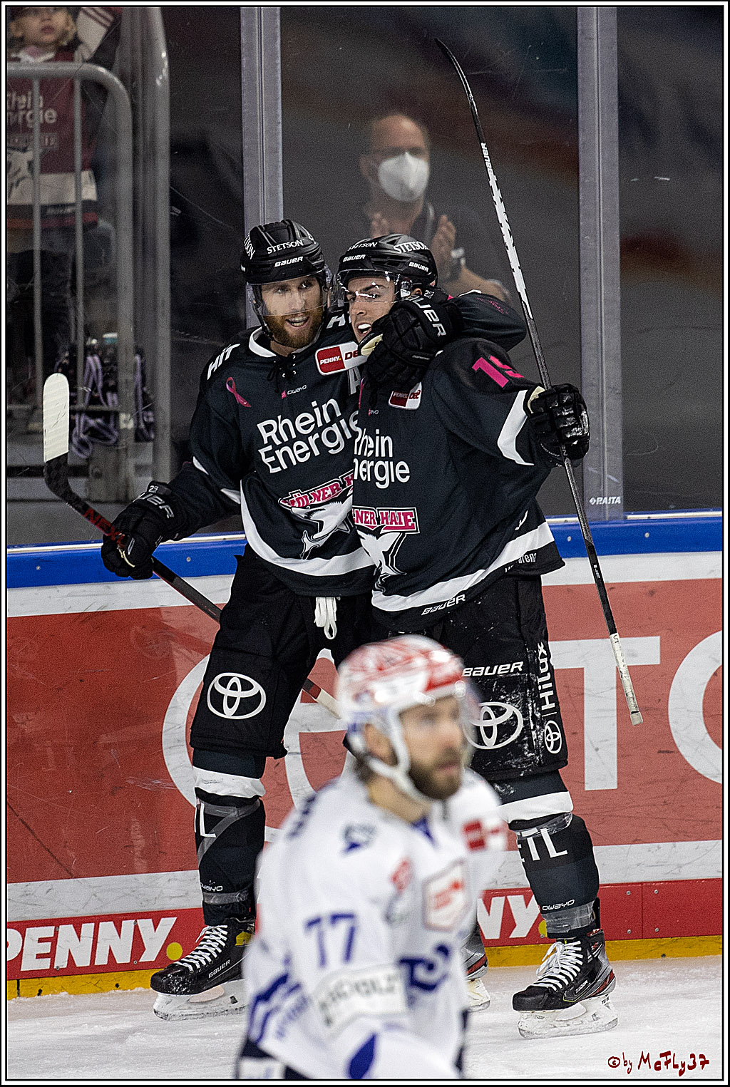 PENNY DEL;  Koelner Haie - Schwenninger Wild Wings; Koeln, 08.10.2021
